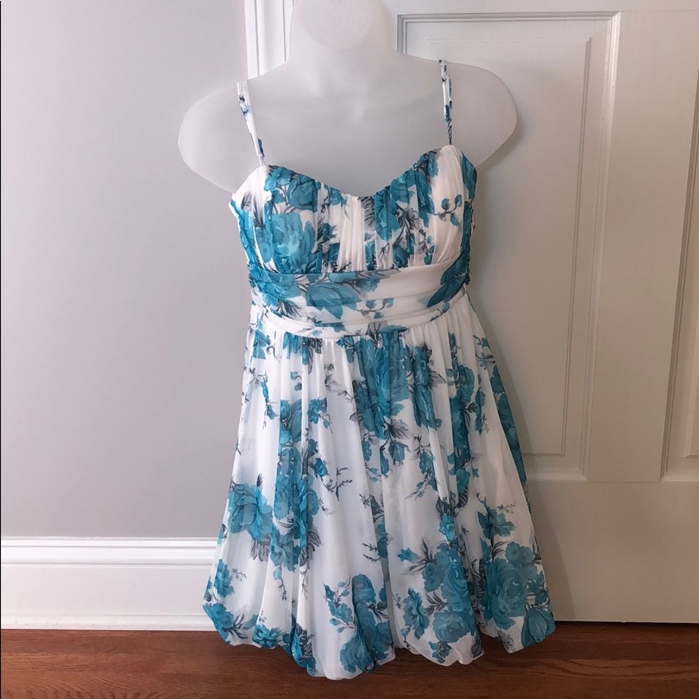 Speechless Blue and White floral dress